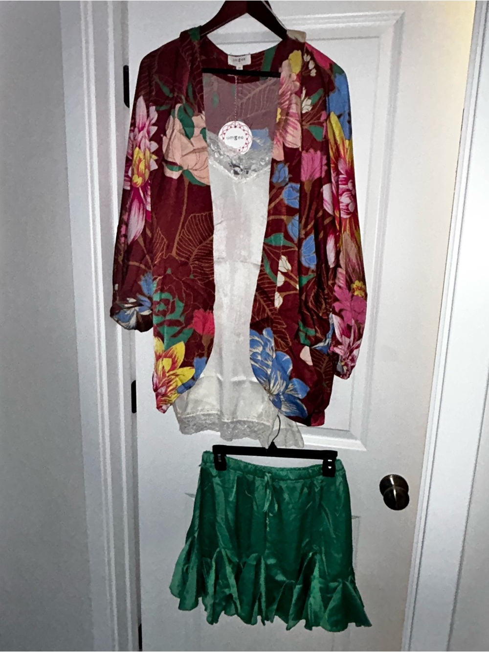 Umgee Multicolor Floral Print Kimono With Cami & Mini Flowy Skirt.